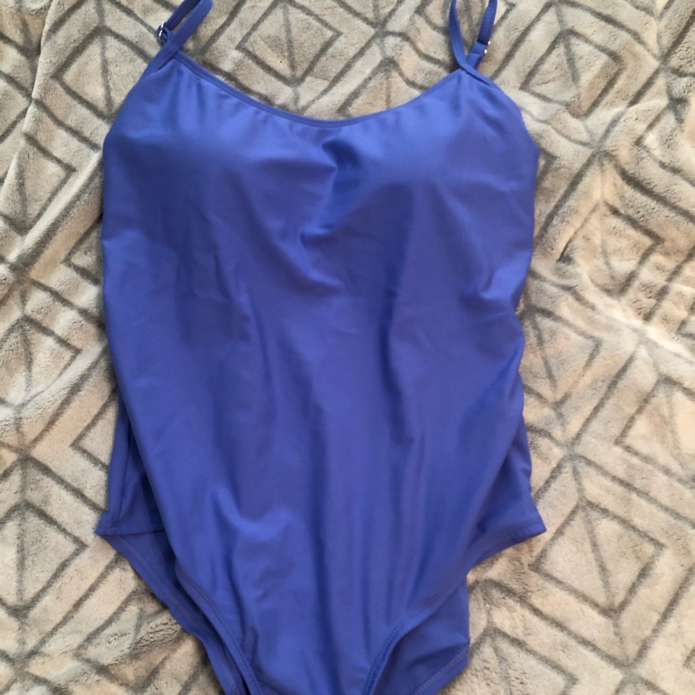 One piece swim suit